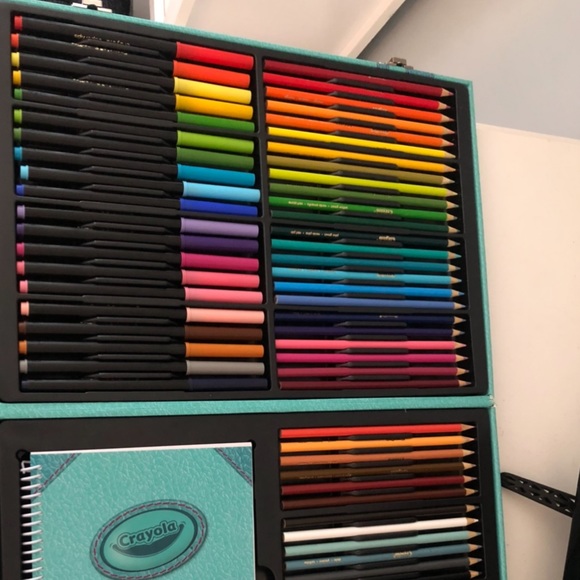 New Crayola Virtual Design Pro - Picture 2 of 3